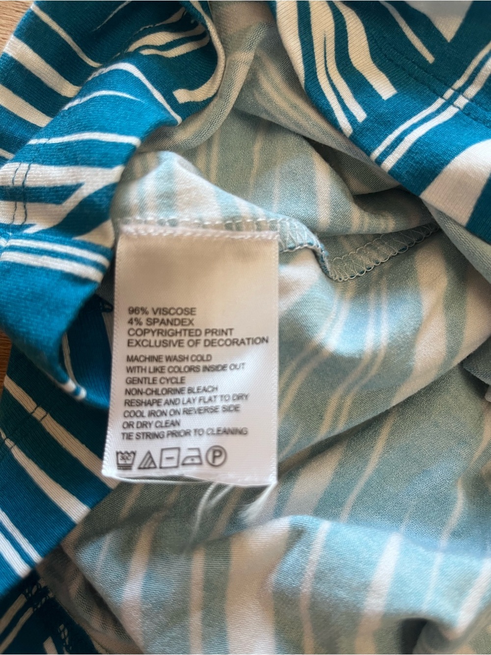 Tommy Bahama Teal & White Sleeveless Tie-Waist Geometric Dress - Picture 5 of 10